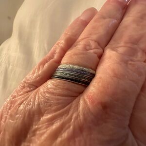 4 band rings